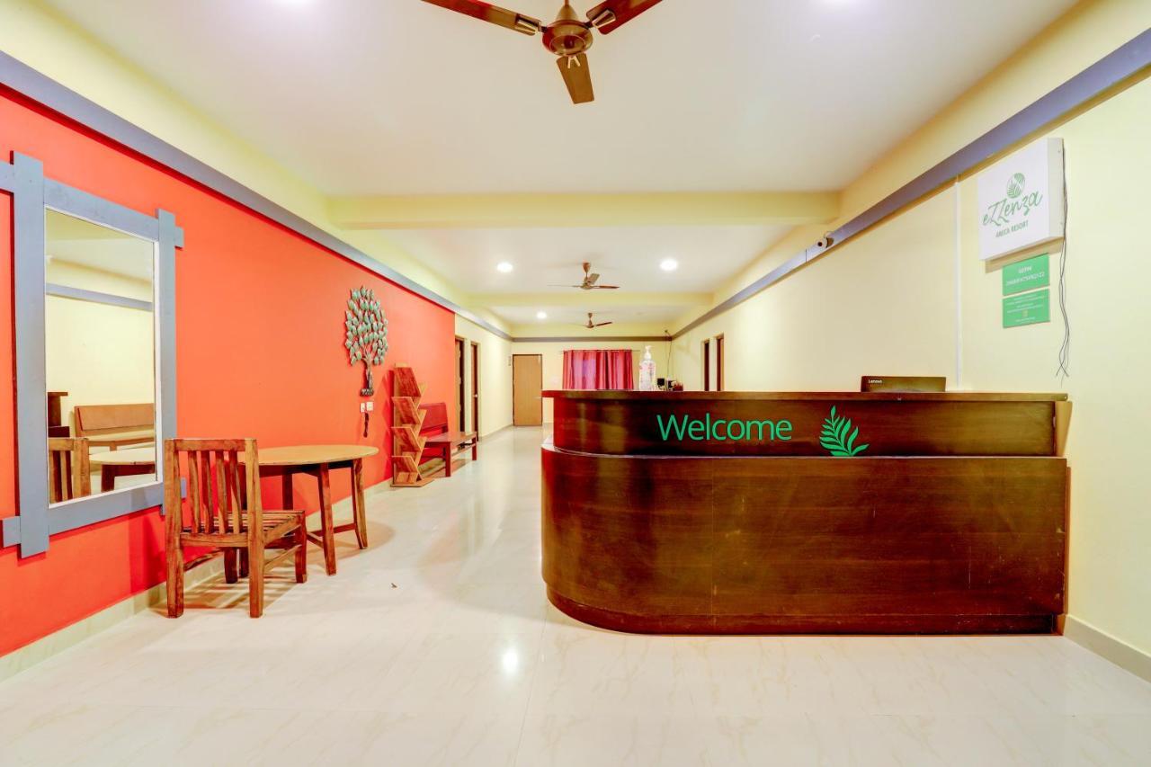 Ezzenza Areca Resort マディケーリ エクステリア 写真