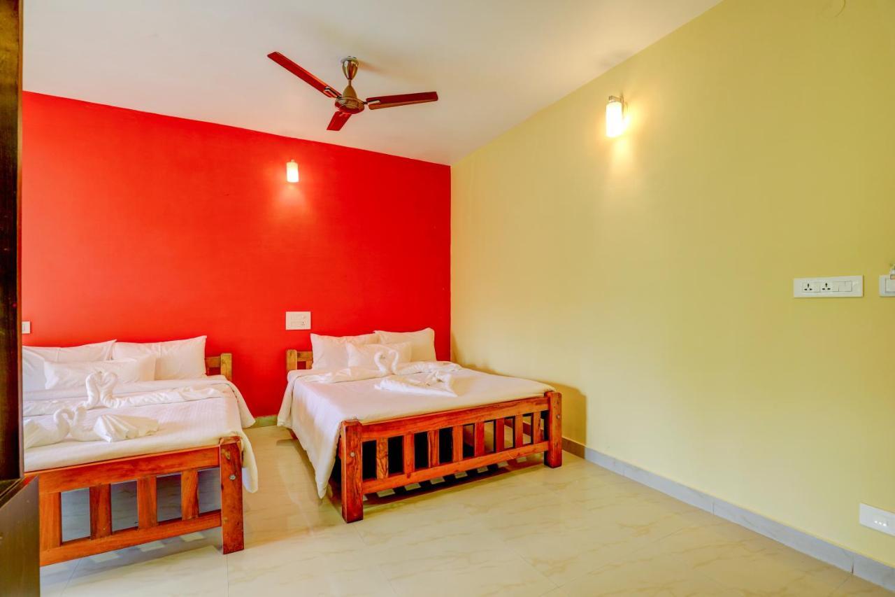 Ezzenza Areca Resort マディケーリ エクステリア 写真