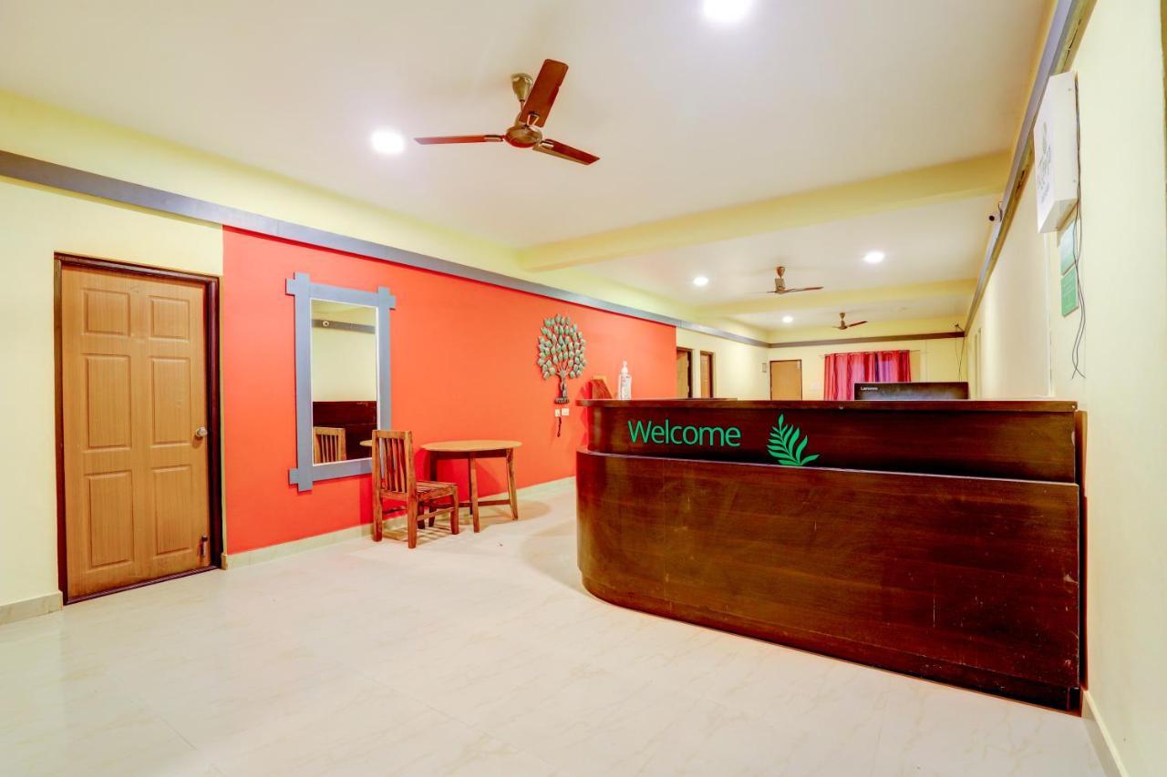 Ezzenza Areca Resort マディケーリ エクステリア 写真