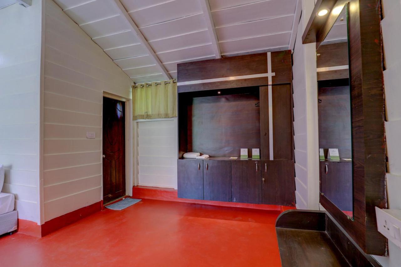 Ezzenza Areca Resort マディケーリ エクステリア 写真
