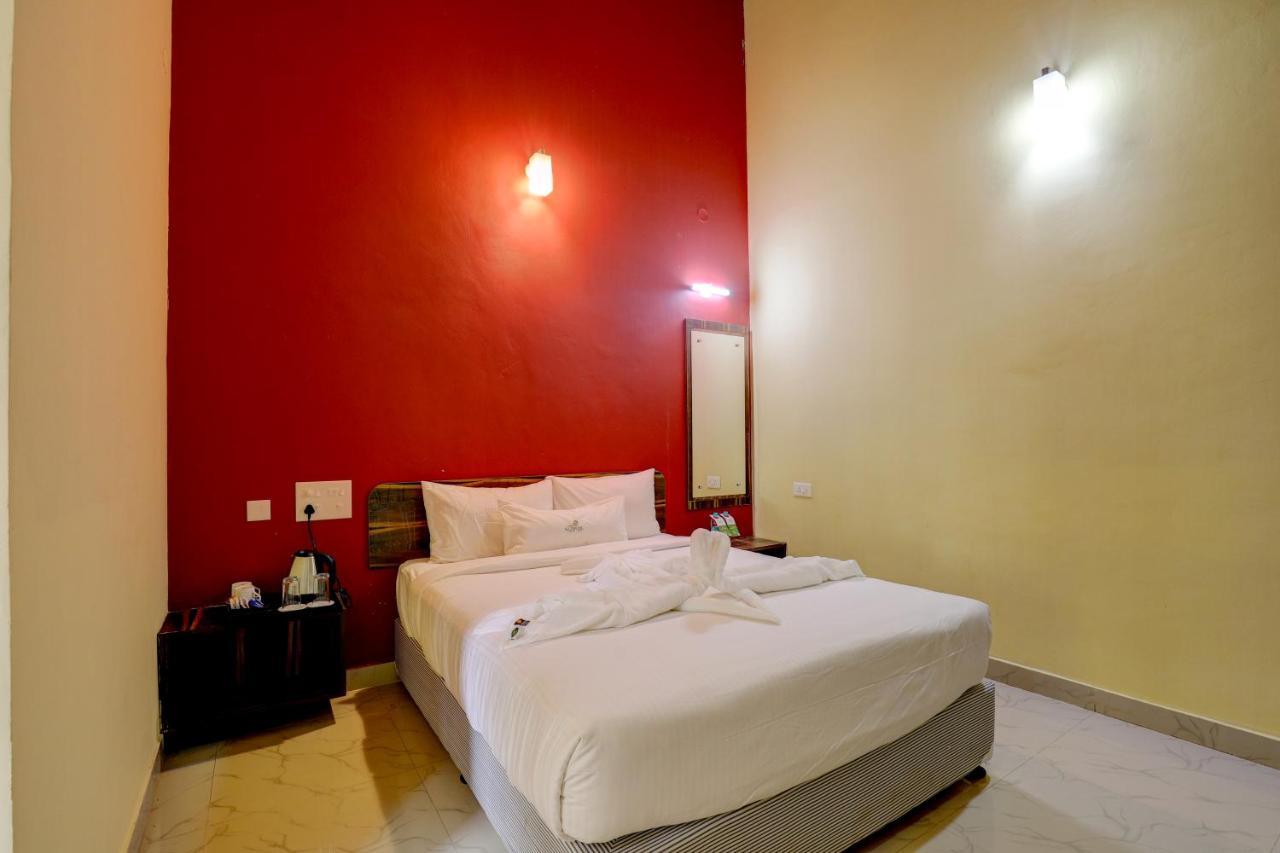 Ezzenza Areca Resort マディケーリ エクステリア 写真